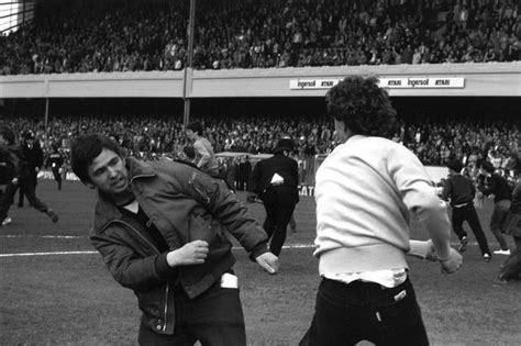 Police And British Football Hooligans – 1980 to 1990 - Flashbak