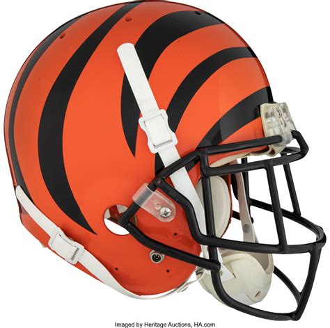 Cincinnati Bengals Helmet : Cincinnati Bengals Football Helmet Shaped ...