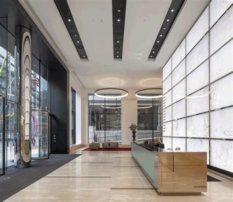 Bishopsgate lift, walls and floor area in this prestigious building