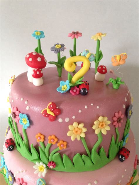 Fairy garden cake | Torte a tema, Torte, Decorare torte