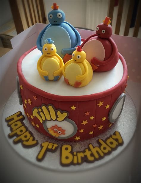 Twirlywoo | Birthday cake kids, 1st birthday cakes, Twirlywoos cake