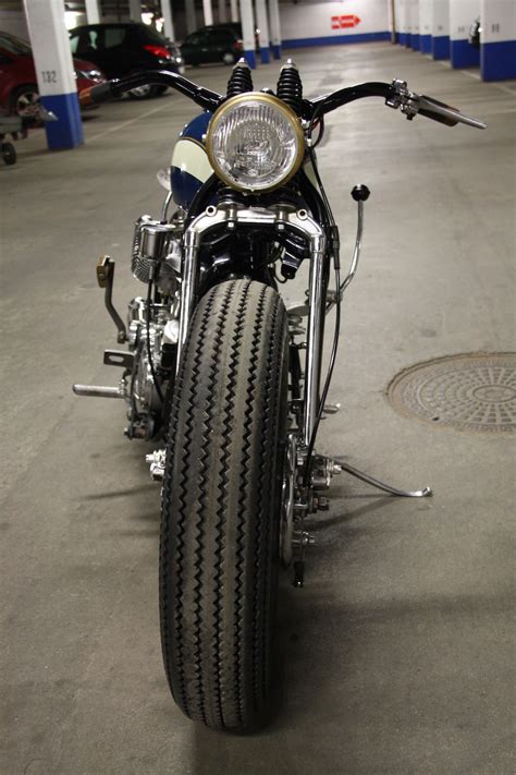 JAMESVILLE MOTORCYCLES: 1948 PANHEAD BOBBER ALMOST FINISHED.....