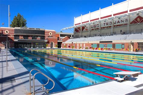 Uytengsu Aquatics Center - Recreational Sports