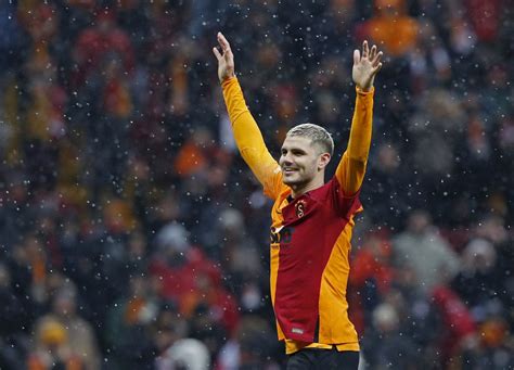 Galatasaray sign Icardi from PSG | Reuters