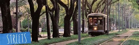 St. Charles Avenue - New Orleans Streets