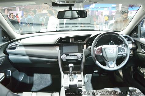 Honda Civic dashboard at Auto Expo 2018