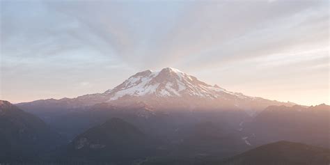 Seattle to Mt. Rainier National Park Day Trip - Evergreen Escapes