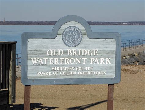 Winter Bird Watching in Raritan Bay Waterfront Park in South Amboy