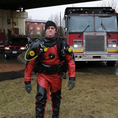 Scuba Severide! #ChicagoFire Bts Chicago, Chicago Fire Casey, Taylor ...