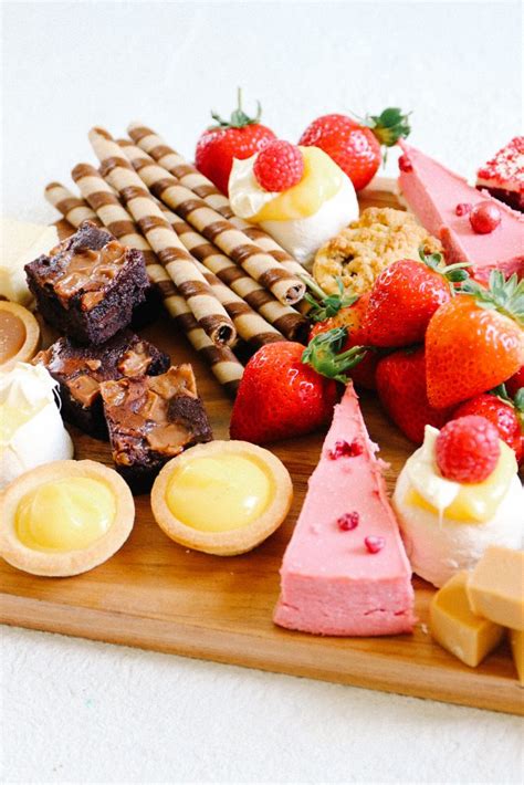 How to make the perfect dessert platter {that ratio you need to know ...