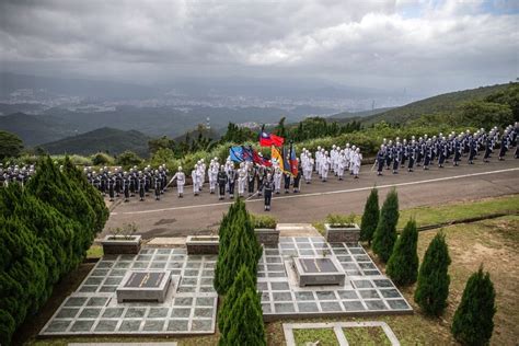 Taiwan lays to rest its former president, ‘Mr Democracy’ Lee Teng-hui ...