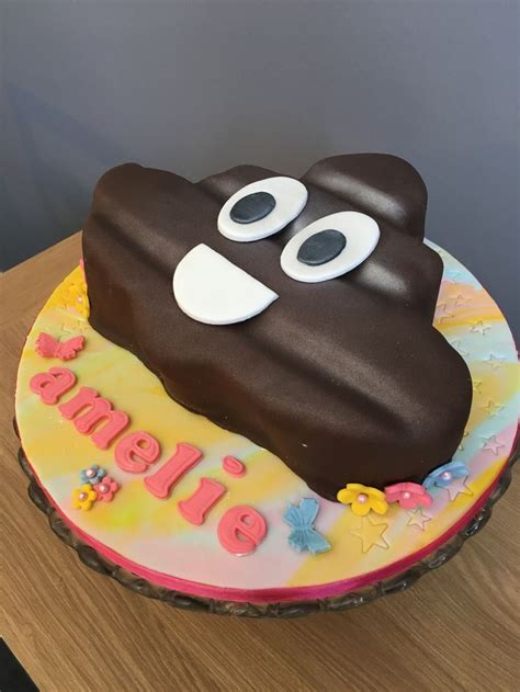 Poo emoji birthday cake # poo #emoji | Emoji birthday cake, Cake, Emoji birthday