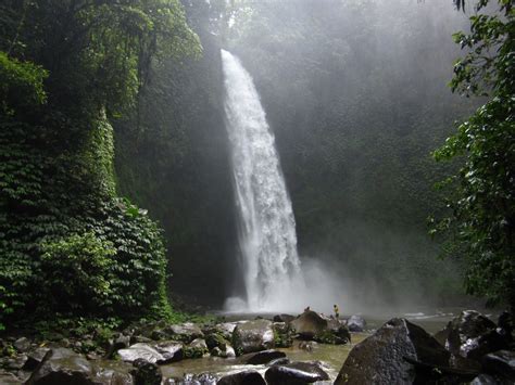 LET'S GO AROUND THE WORLD!!!: 16 AIR TERJUN TERINDAH DI BALI