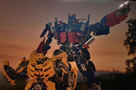 Optimus Prime and Bumblebee : r/ActionFigures