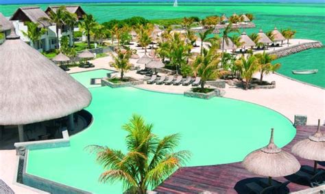 Laguna Beach Hotel-Spa - Mauritius, Mauritius | On the Beach