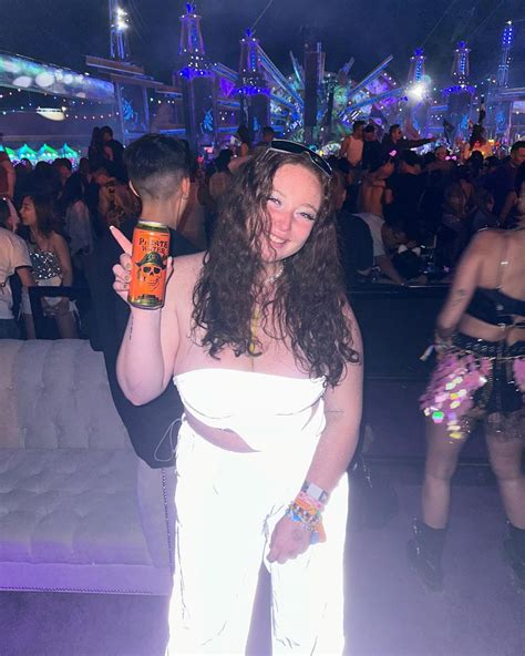 Who is Barstool Sports podcaster Grace O'Malley? | The US Sun