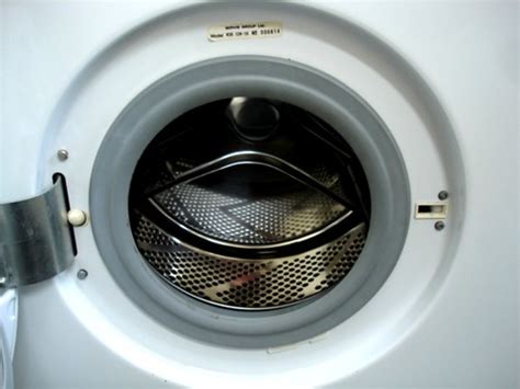 Servis WDB12 Washer Dryer 1990 | Drum access, poly outer dru… | Flickr