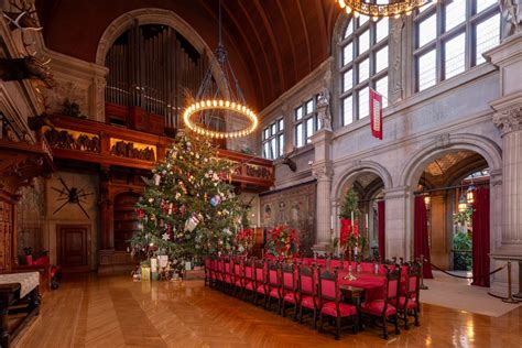 NC’s Biltmore House featured in Hallmark Channel’s “A Biltmore Christmas”