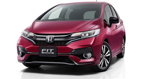 Honda Fit Hybrid 2018 Price in Pakistan, Review, Full Specs & Images