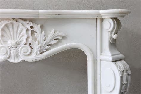 Carrara Marble Fireplace in the Style of Louis XV from the 20th Century ...