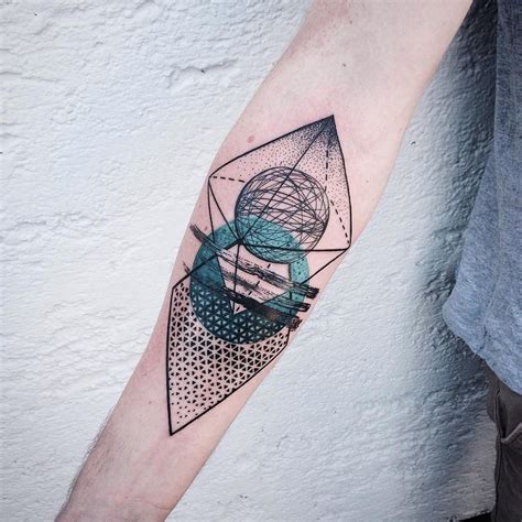 Para maniáticos de la simetría y la perfección los tatuajes geométricos… | Desenho de tatuagem ...