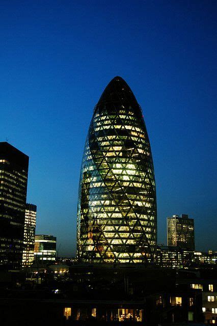 The Gherkin by night | Famous buildings, Skyscraper, London night