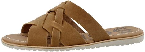 16 Tan Sandals Are the Perfect Neutral for Your Summer Wardrobe