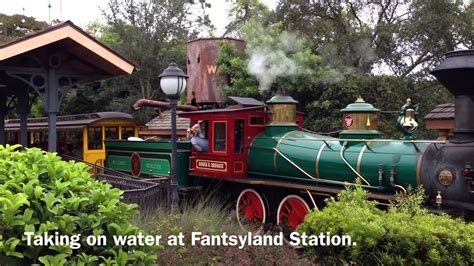 Roger E. Broggie #3 "Fantsyland Station & Grade" - YouTube