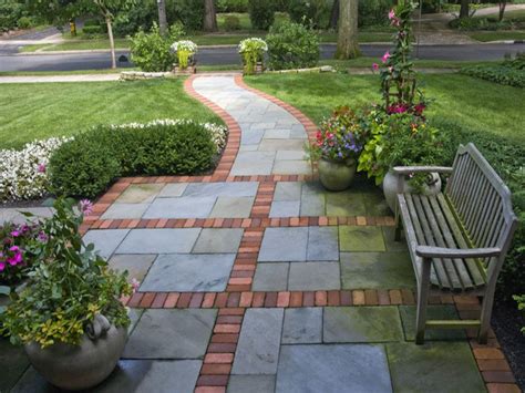 10+ Old Brick Patio Ideas – HOMYRACKS