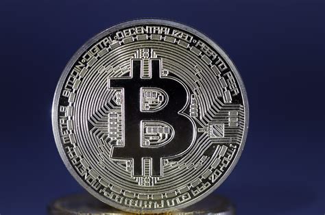 What is Bitcoin? A Beginner's Guide to Cryptocurrency | Techtronicx