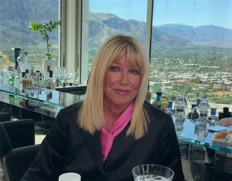 Suzanne Somers Weight Loss Linked To Breast Cancer? Illness