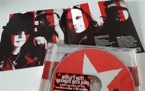 Motley Crue - Red, White & Crue CD Photo | Metal Kingdom