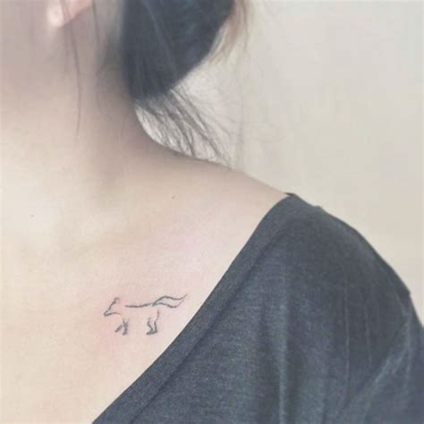 Aggregate 149+ small fox outline tattoo latest - vova.edu.vn