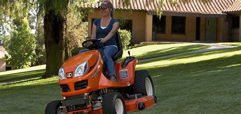 Kubota lawn tractors and mowers - Douglas Lake Equipment & Avenue Machinery