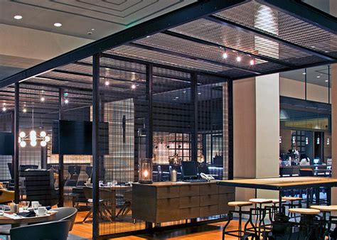 Marriott Waterfront Reinvents Restaurant and Lounge...