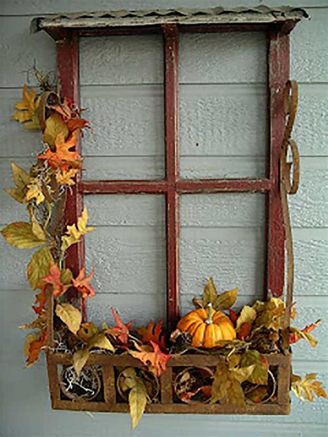 10 Old Window Decor Ideas For Fall - Rustic Crafts & DIY