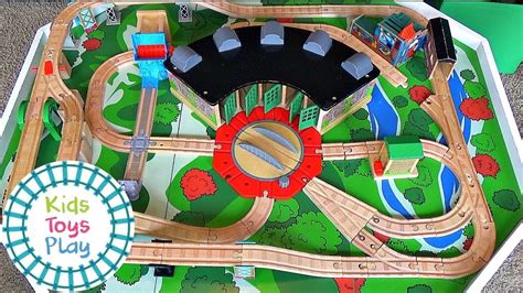 Thomas and Friends Speed Build 5 Wooden Railway Layouts | Playing with Trains for Kids | Thomas ...