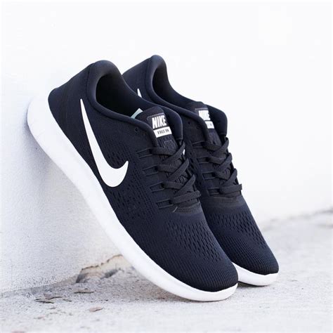 25+ best Nike sneakers ideas on Pinterest | Workout shoes, Grey nikes ...