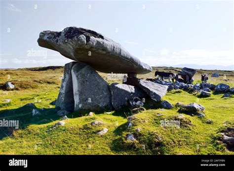 Kilclooney more dolmen hi-res stock photography and images - Alamy