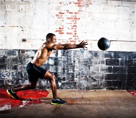 9 Tecnicas de entrenamiento de fuerza con balón medicinal