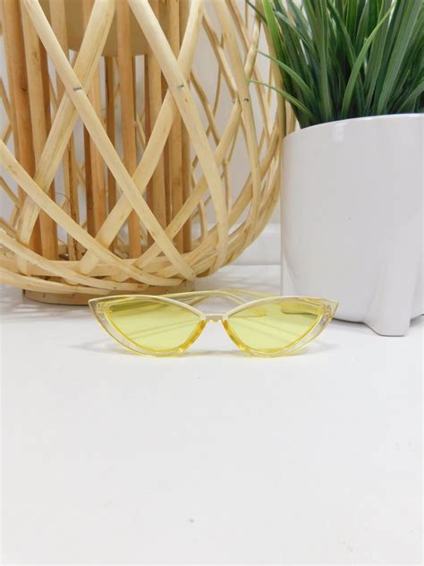 Vintage Yellow Cat Eye Tinted Shape Rimless Transparent Plastic Fashion ...