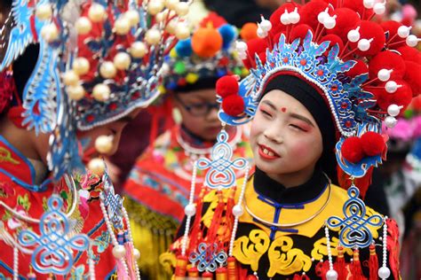 In Pictures: Chinese communities celebrate Lunar New Year | China | Al ...