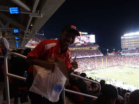 REVIEW: 49ers Levi's Stadium food-delivery app - Business Insider