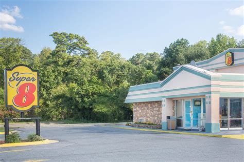 Super 8 by Wyndham Durham/University Area NC | Durham, NC Hotels