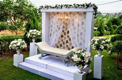 Contoh Foto Pelamin Garden | Ide perkawinan, Modern, Ide