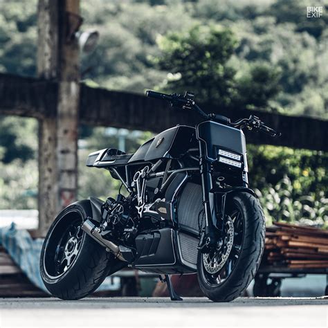 Tall Order: Rough Crafts' bigger, badder Ducati XDiavel S | Bike EXIF