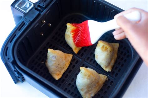 Air Fryer Frozen Samosa - Piping Pot Curry