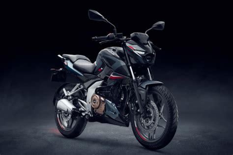 New Pulsar 250 incoming, likely to be Black edition | Autocar India