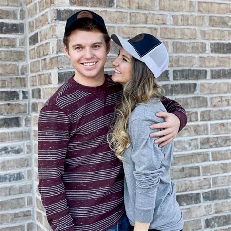 Counting On 's Jeremiah Duggar and Wife Hannah Welcome Their First Baby