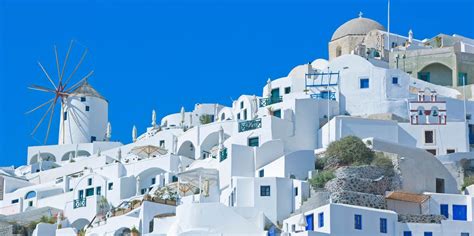 Santorini's Iconic Cave Houses Have a Rich History